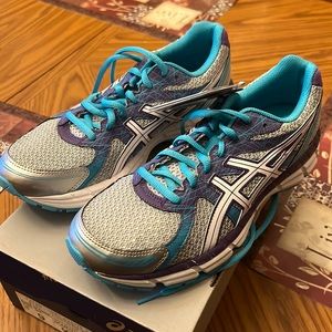 ASICS womens running shoes!